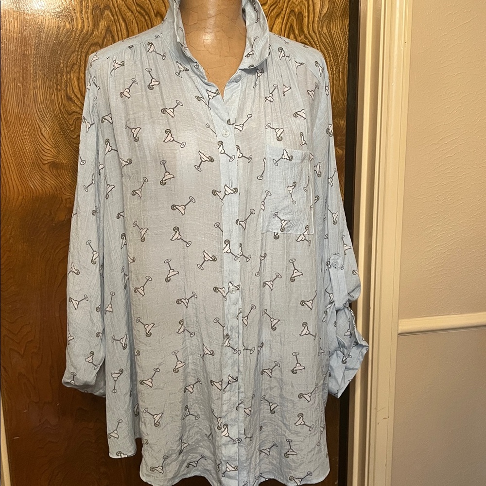Zac & Rachel 3x Light Blue Button-Up Top with Martini /Margarita Print